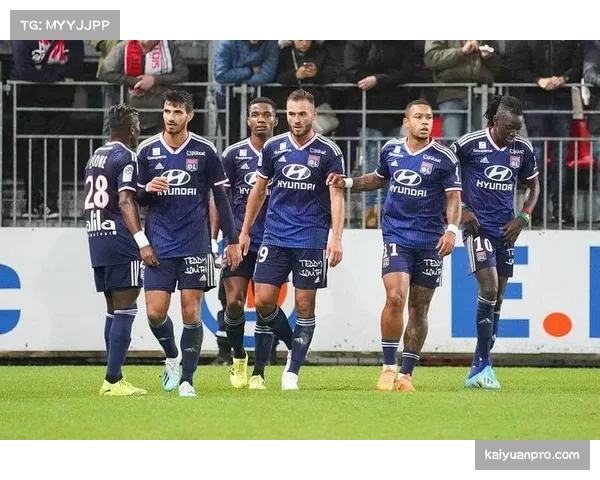 埃因霍温主场保持全胜 荷甲劲旅成附加赛潜在黑马