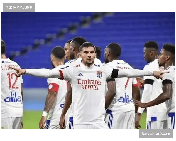 朗斯防线遭遇毁灭性伤病打击 四名后卫加门将缺阵影响客场表现 朗斯防线遭遇毁灭性伤病打击 四名后卫加门将缺阵影响客场表现