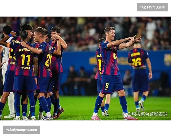 巴萨后防线重组方案解析 年轻球员经验不足成最大变数